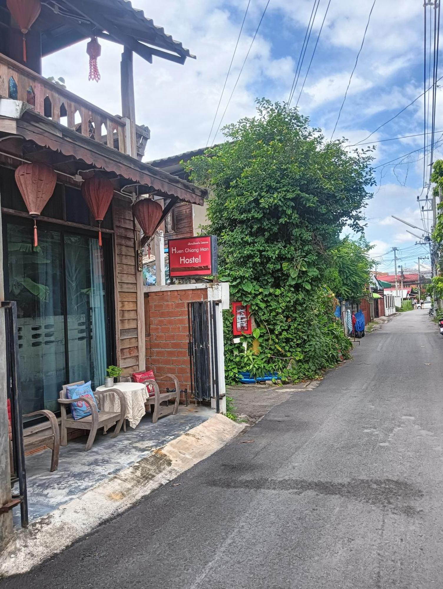 Huen Chiang Man Hostel (Adults Only) Chiang Mai Bagian luar foto